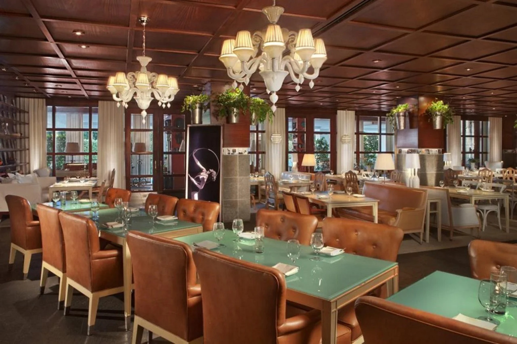 SLS Hotel a Luxury Collection Hotel Beverly Hills