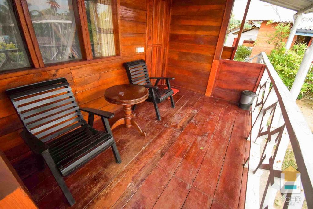 Little Pumpkin Cabanas