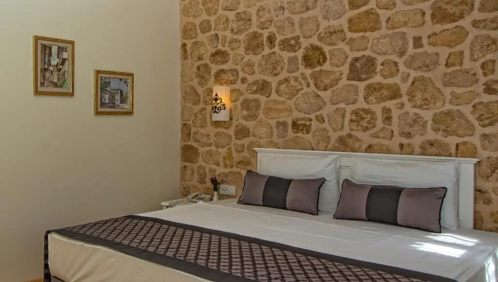Superior Double room (full double bed)