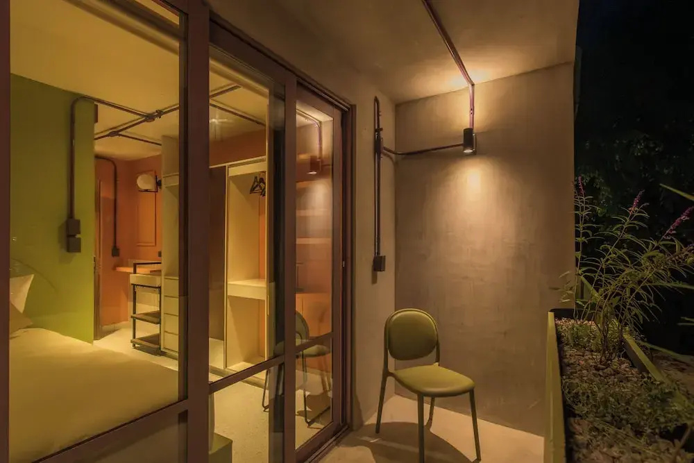 Nico Hotel & Residences