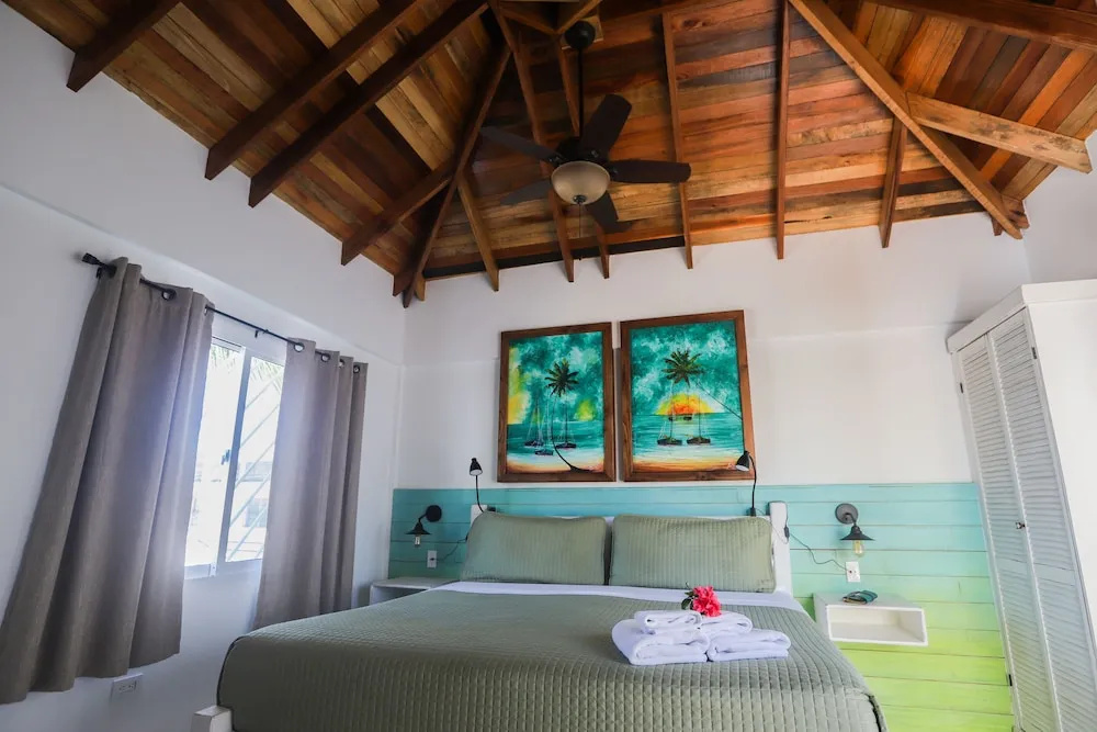Treetops Hotel - Général