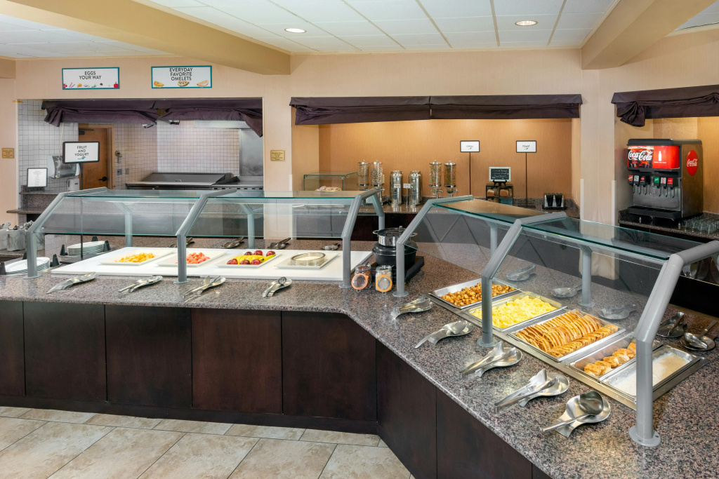 Embassy Suites by Hilton Kansas City International Airport - Général