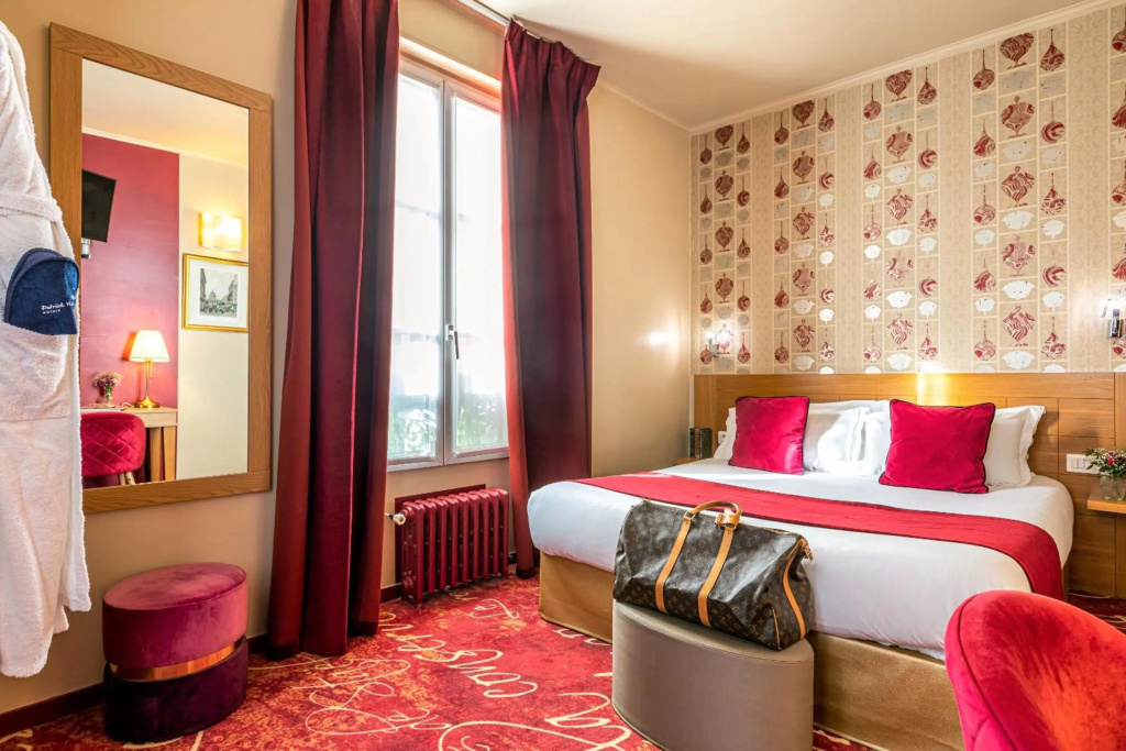 Hotel Romance Malesherbes by Patrick Hayat 19