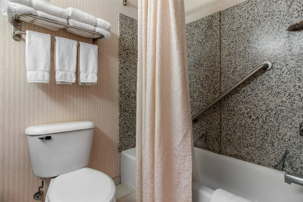 Norfolk Lodge & Suites, an Ascend Collection Hotel - Général