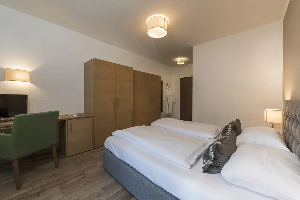 Hotel Montis — Schönblick - Général