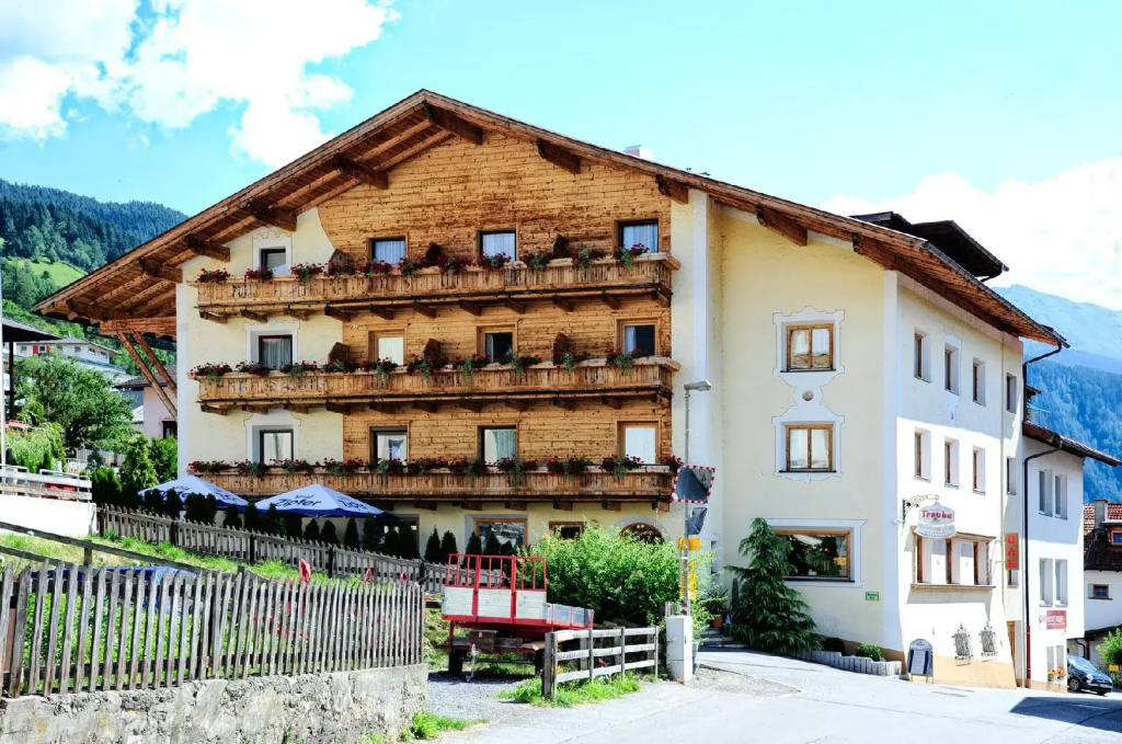 Hotel photo 8