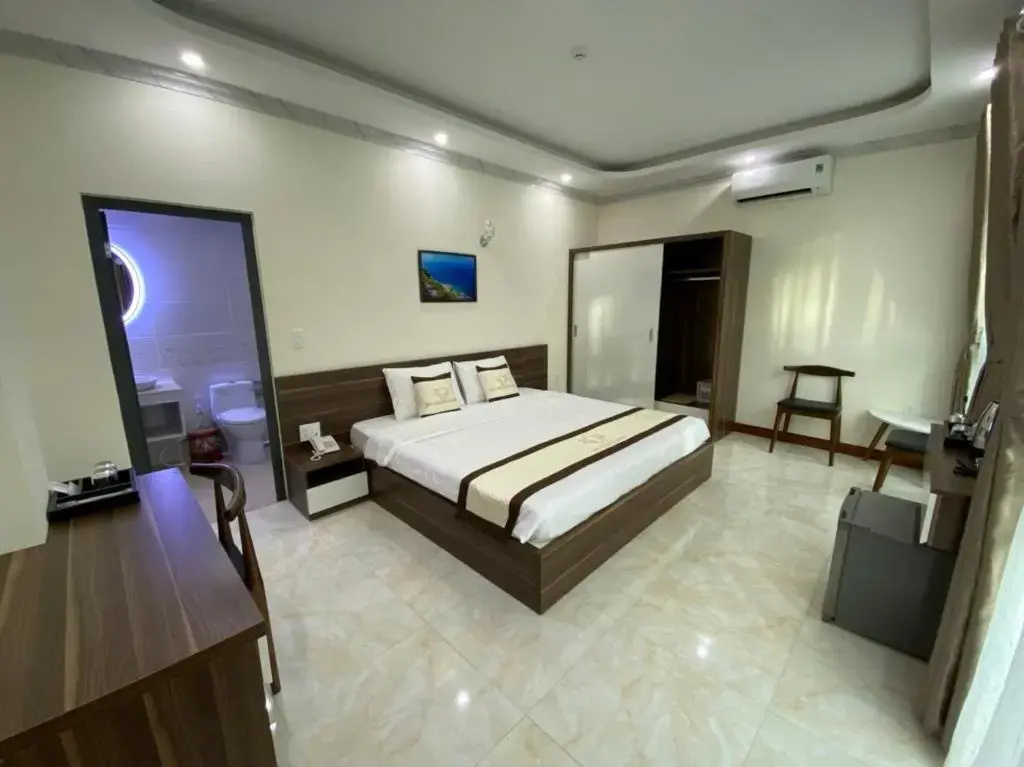 Standard Double room (full double bed)