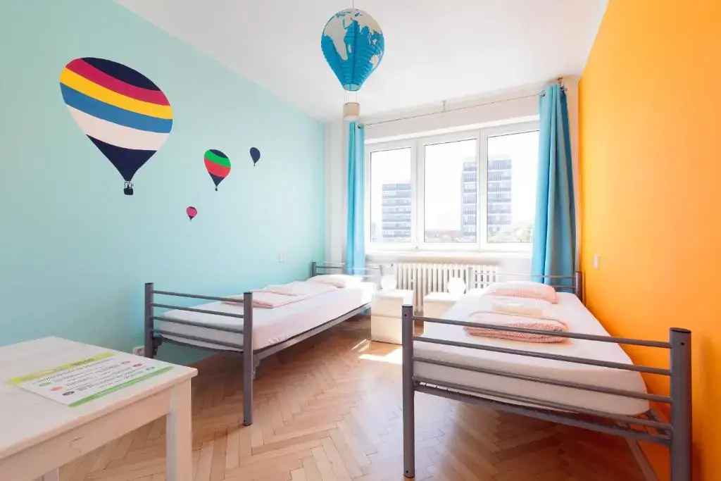 Double room (twin beds)