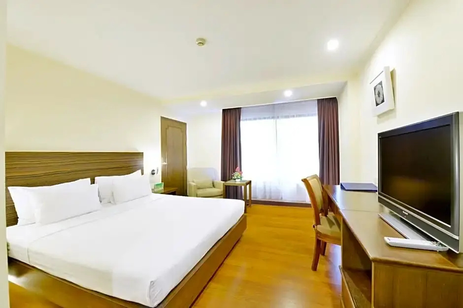 Superior Double room (full double bed)