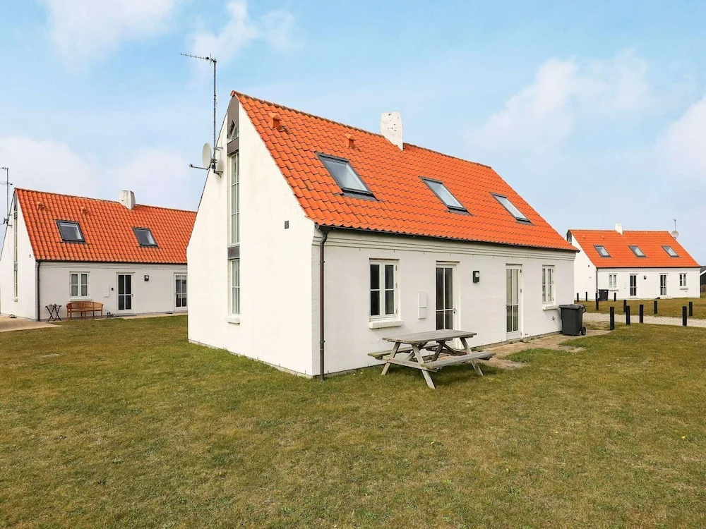 8 Person Holiday Home in Lokken-by Traum