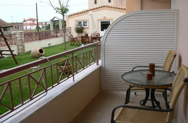 Balcony & Terrace