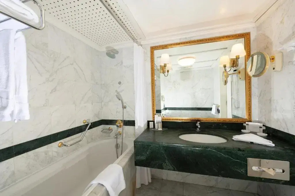 Grand Hotel Bucharest - Chambres