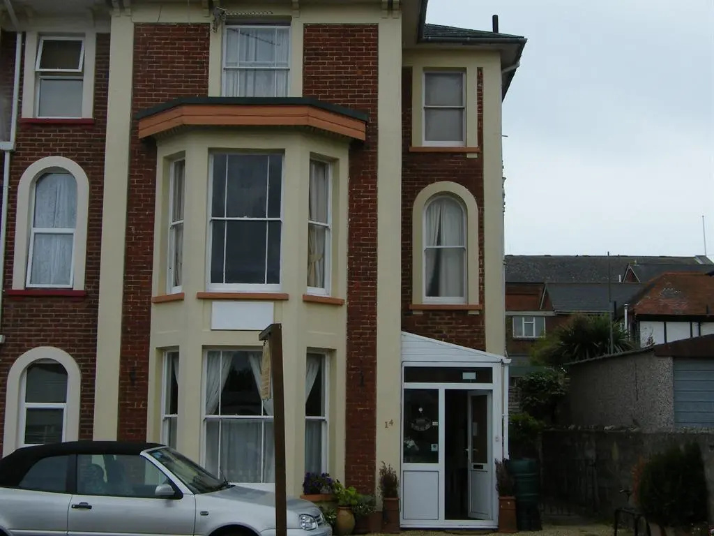 Whitecliff View