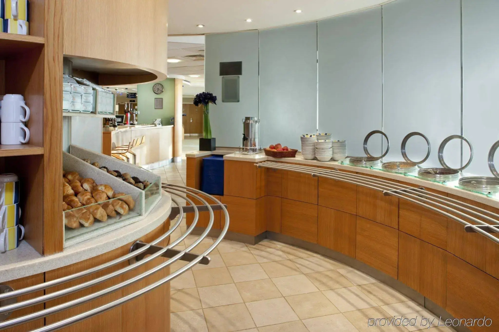 Holiday Inn Express Oxford-Kassam Stadium by IHG - Général