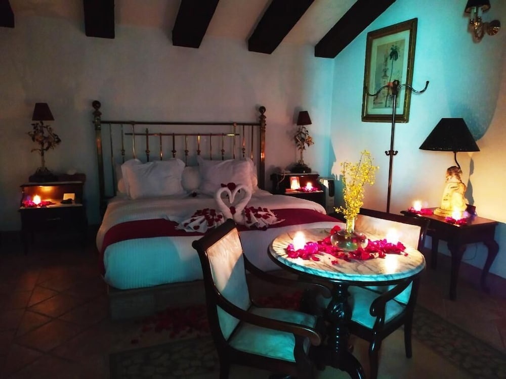 Las Calandrias de Atlixco — 2