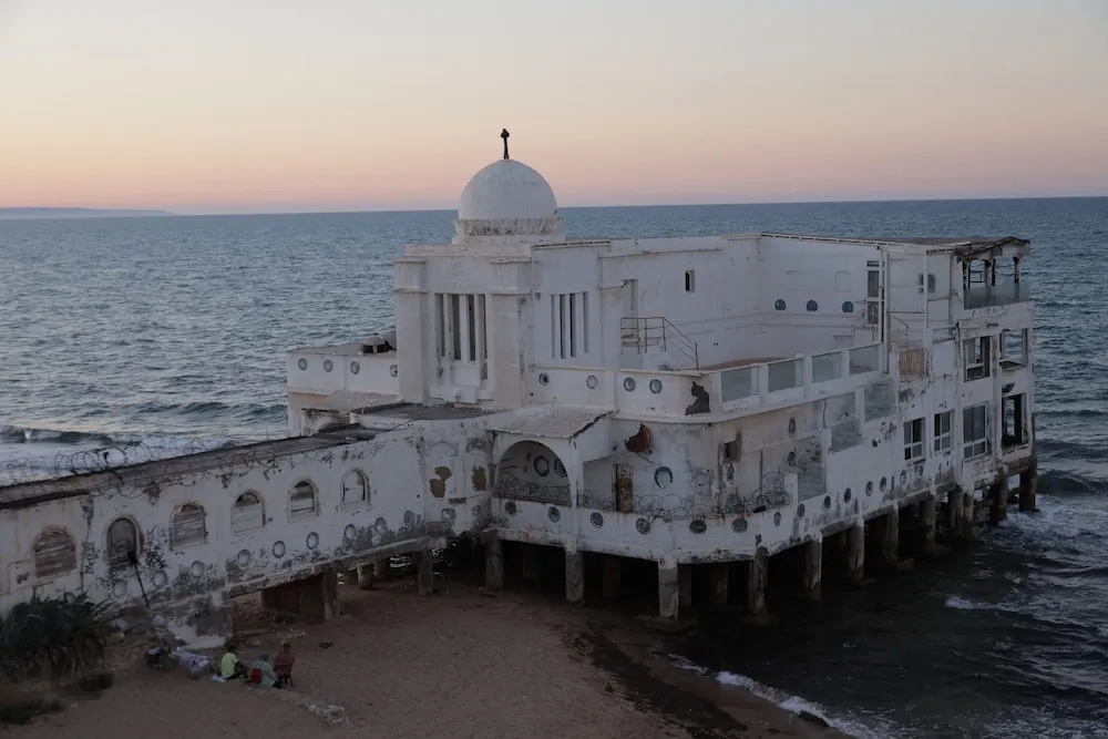 Luxurious Beachfront Apartment in La Marsa, Tunisia