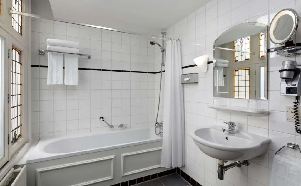 Hotel photo 11