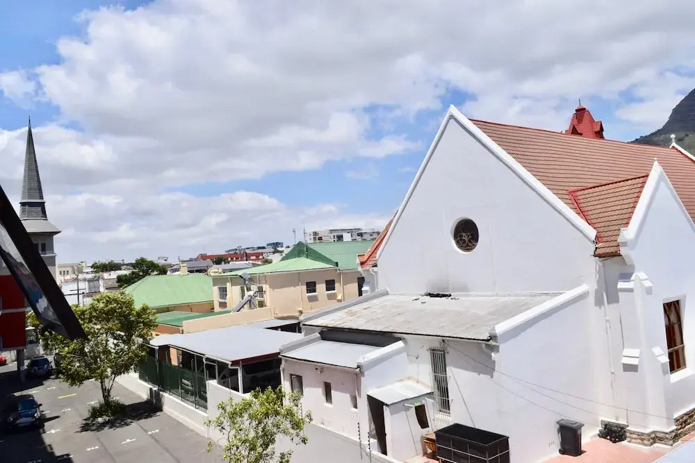 1 Bedroom Apartment With Balcony in Woodstock