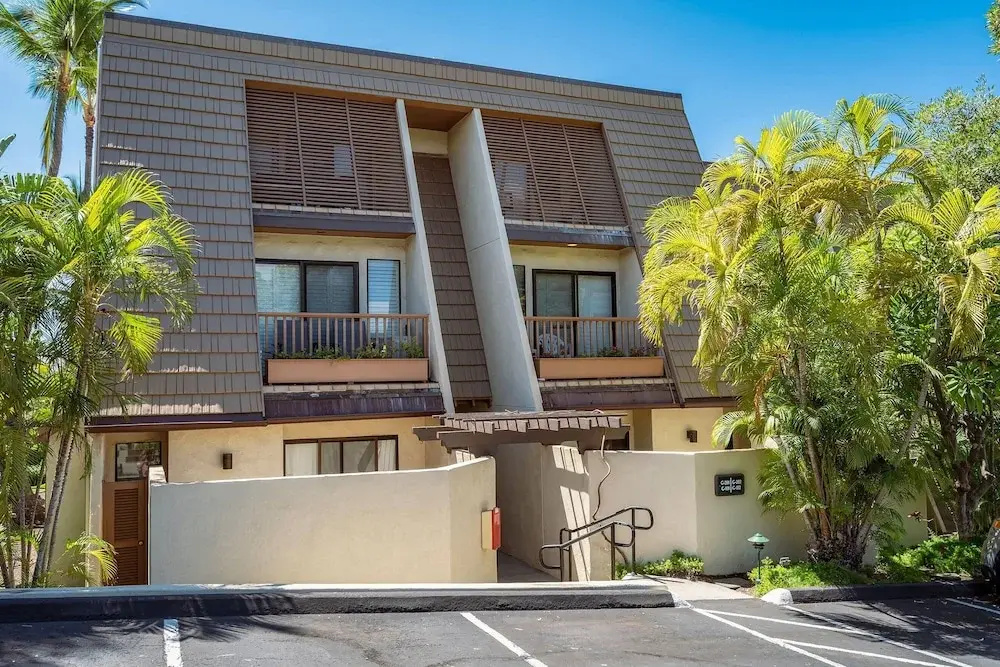 Maui Kamaole G-202 - Spectacular Views, Updated and Elegant, Wi-fi & Split-ac!