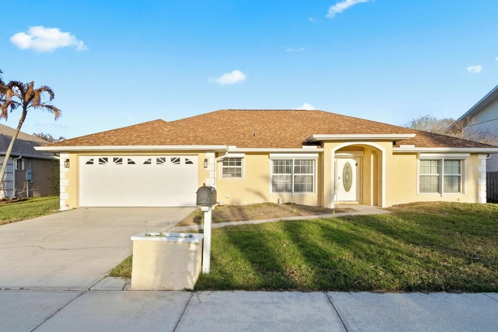 255 Corona Ave