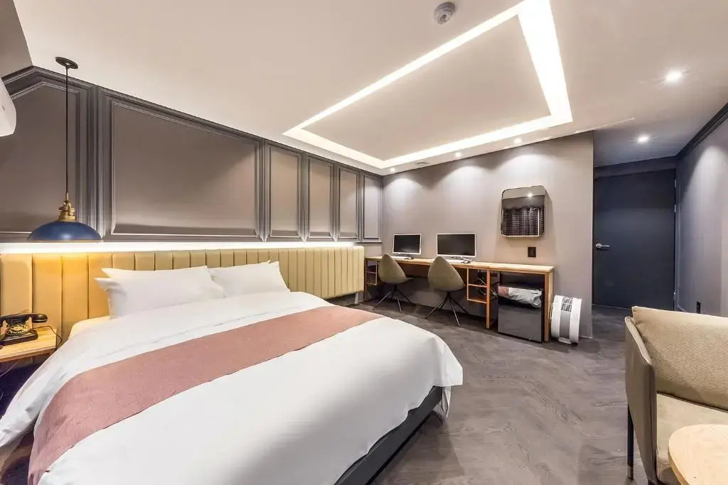 Superior room