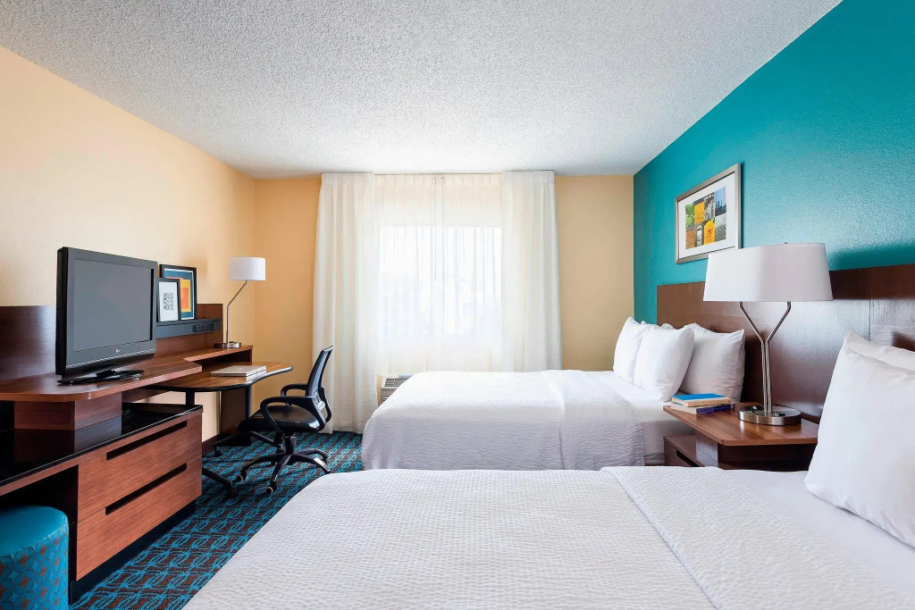 Fairfield Inn & Suites Dallas Park Central - Chambres