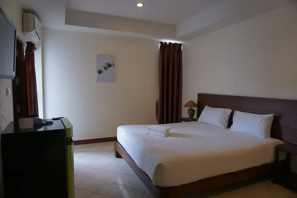 Superior Double room with balcony (full double bed)