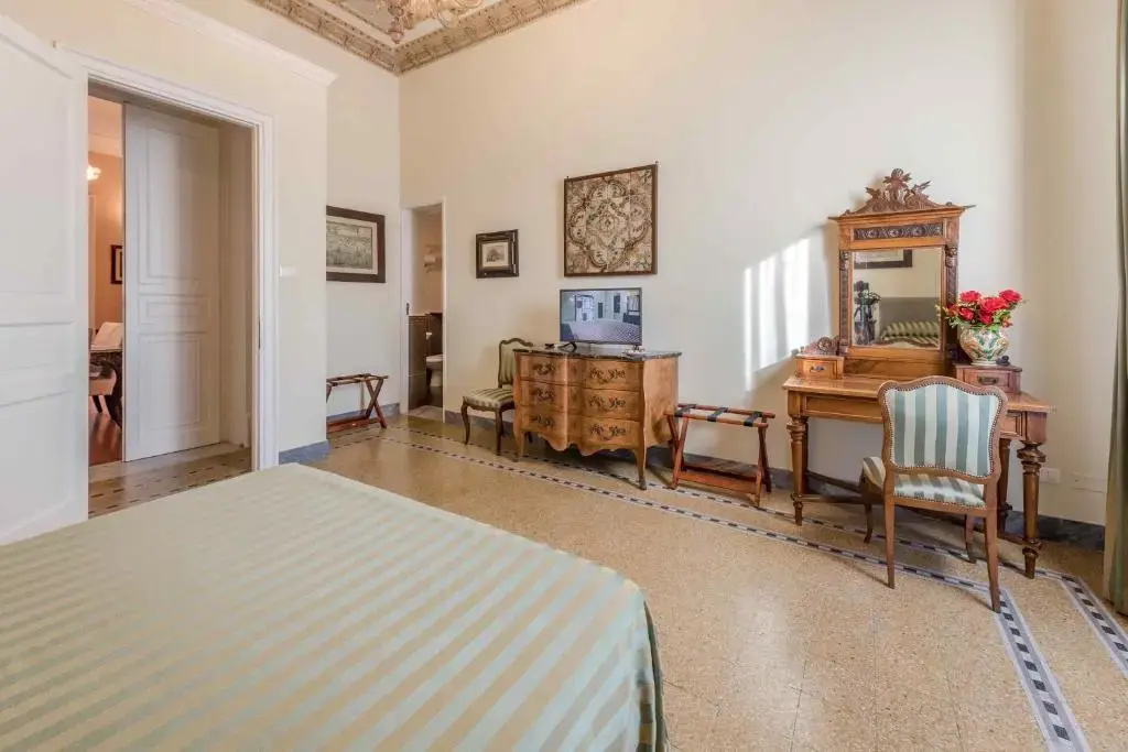 Superior room