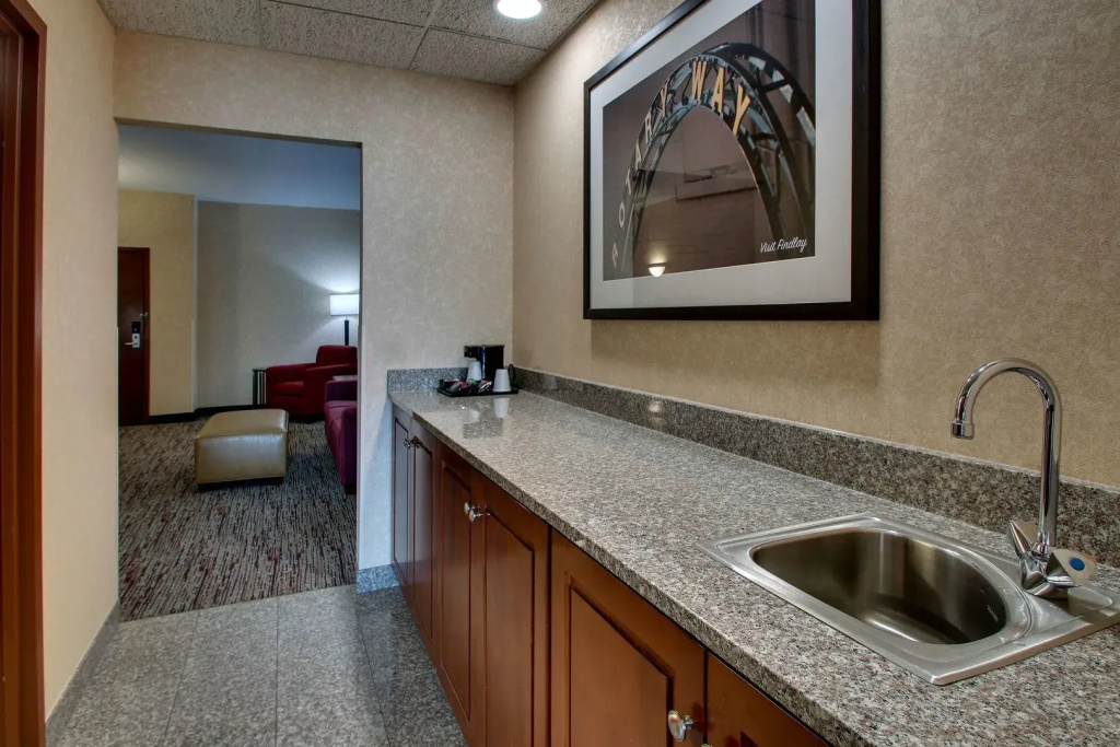Drury Inn & Suites Findlay - Général