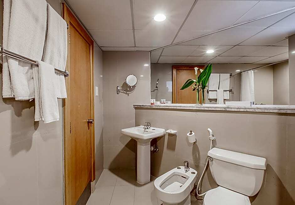 Golden Sands Hotel Apartments