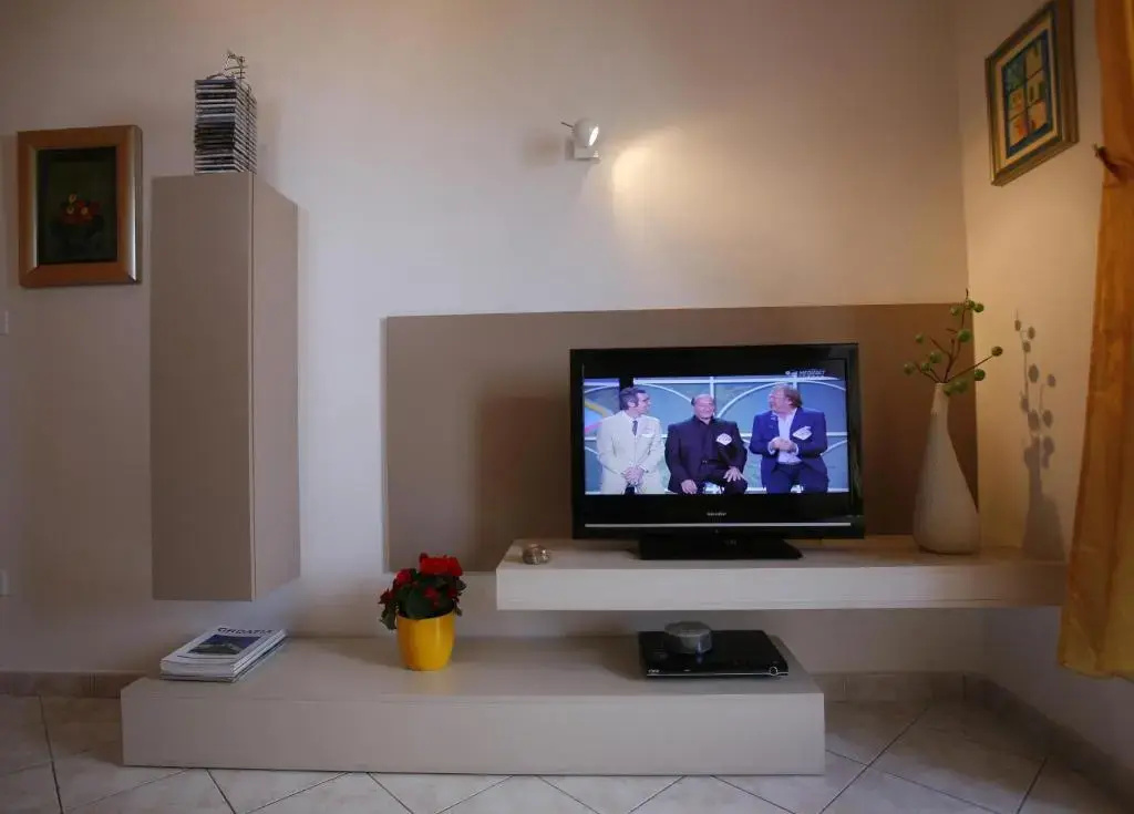 1 Bedroom Apartment with balcony