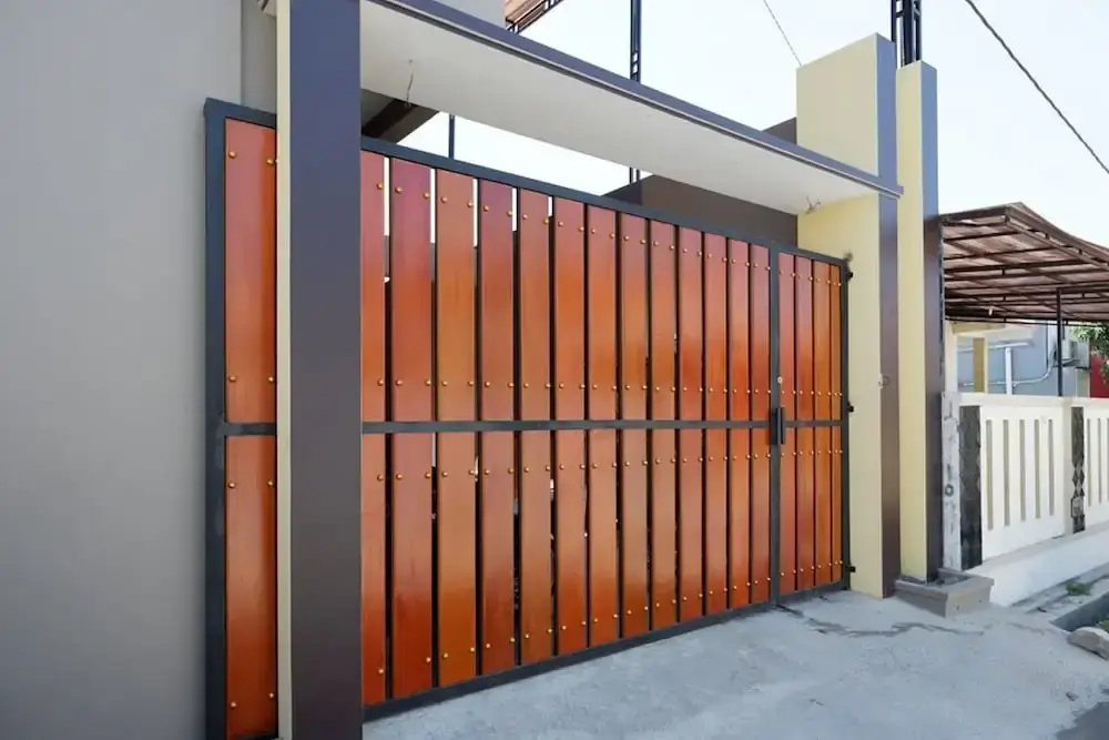 RedDoorz Syariah near Stasiun Tegal
