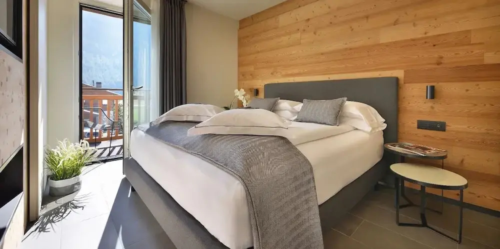 Standard Triple Family room with balcony