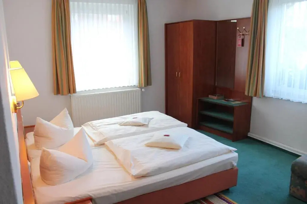 Garni-Hotel Alt Wernigeröder Hof - Chambres