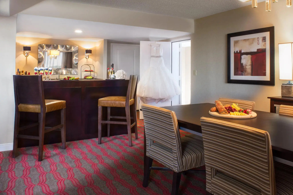DoubleTree by Hilton New York LaGuardia Airport - Général