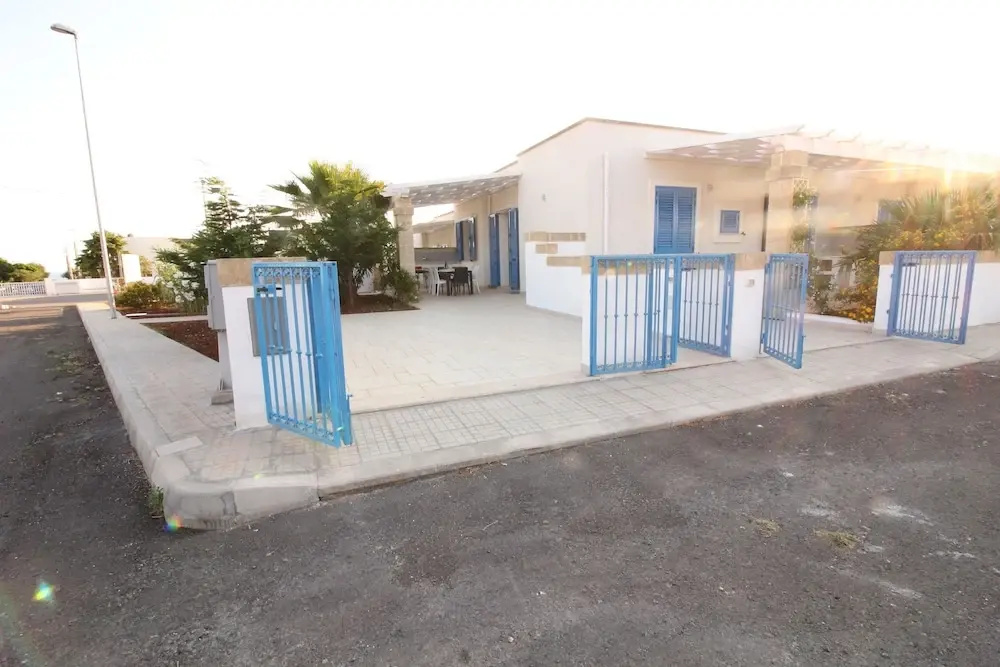 Blu Marini Apartments