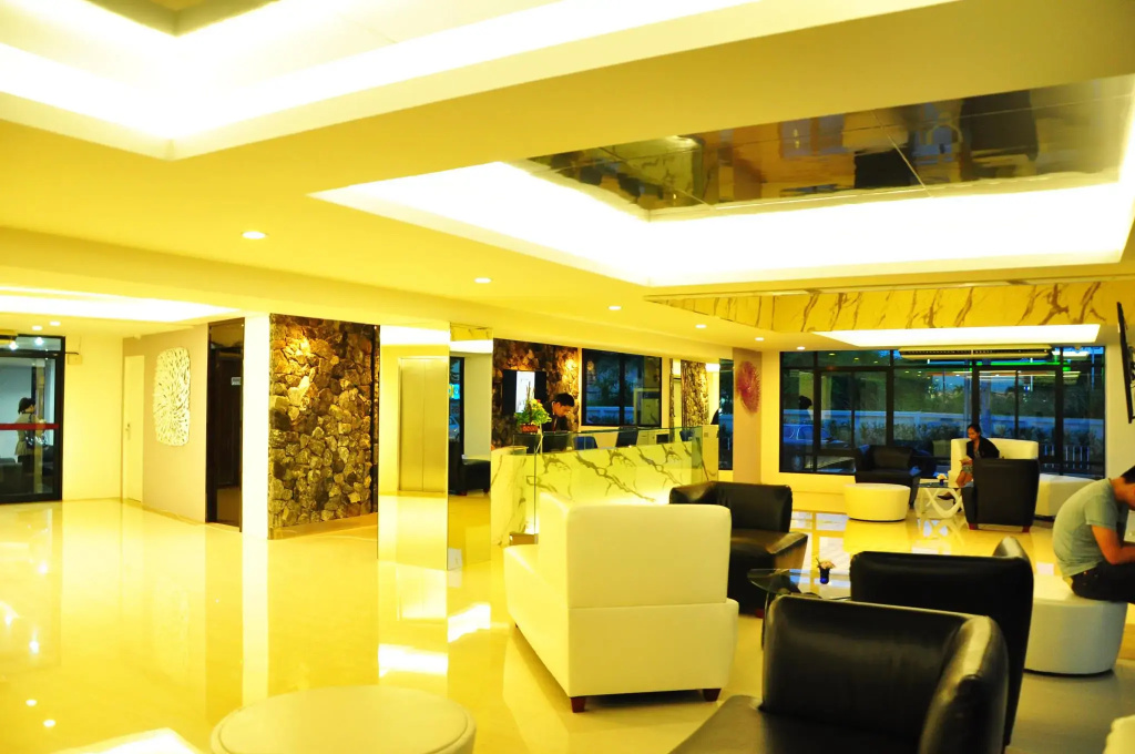 Hotel photo 2