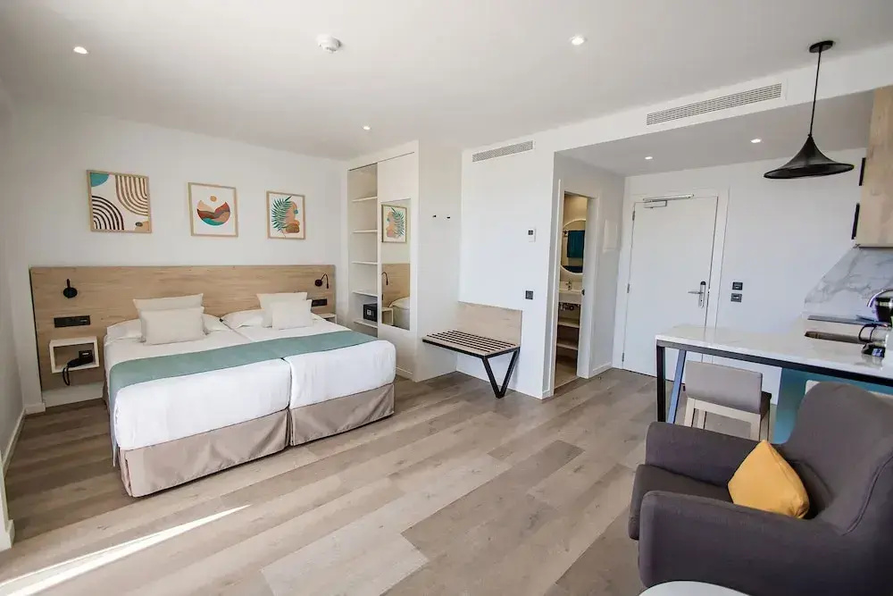 Premium Studio with sea view