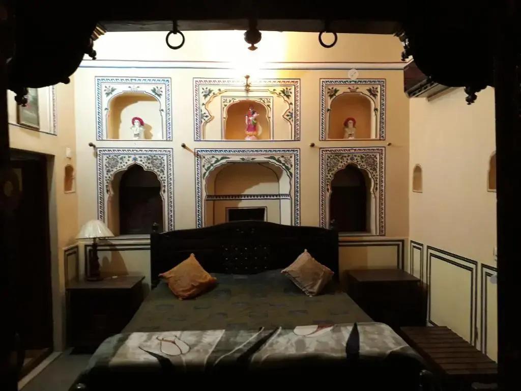 Radhika Haveli Hotel - Chambres