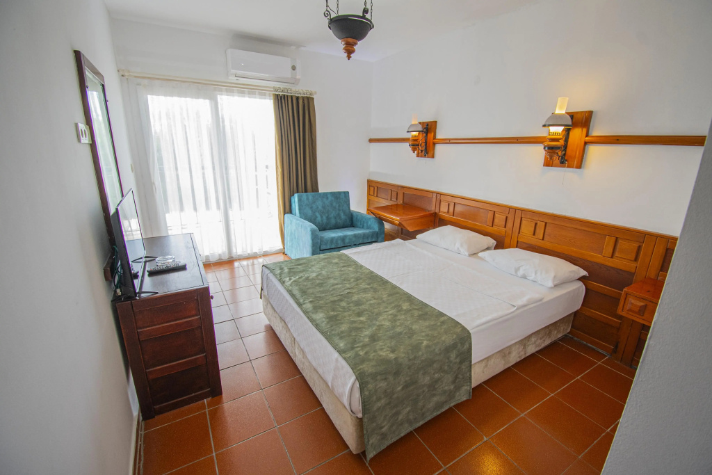 Sami Beach Hotel — 2