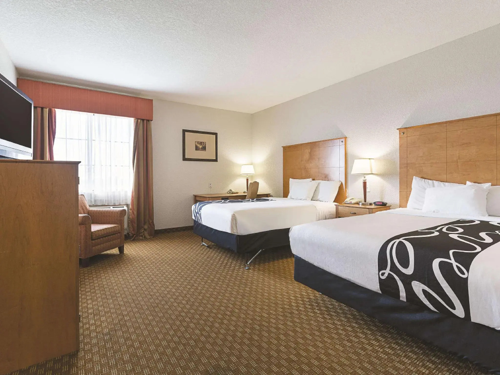 La Quinta Inn & Suites by Wyndham Alvarado - Chambres