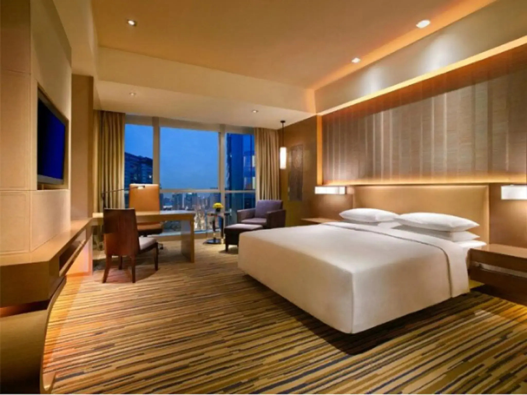 Deluxe Double room (full double bed)