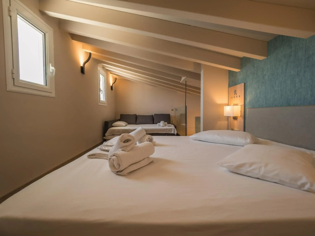 Hotel photo 37