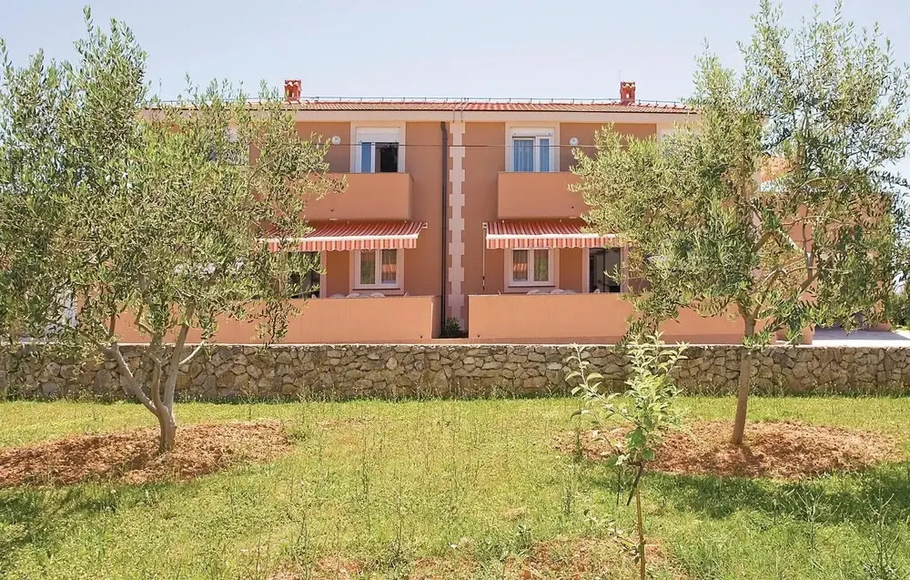 Amazing Home in Vir With Wifi and 2 Bedrooms