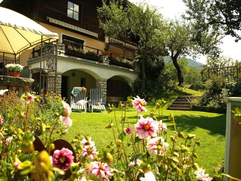 Ferienwohnung Villa Heinrich