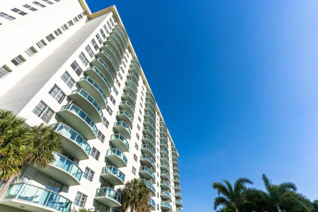 Sunny Isles Ocean Reserve Condo Apartments - Photo 1