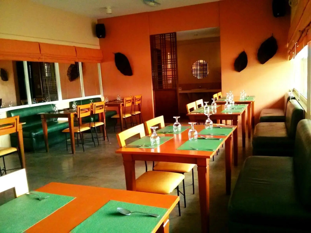 Food & Beverage