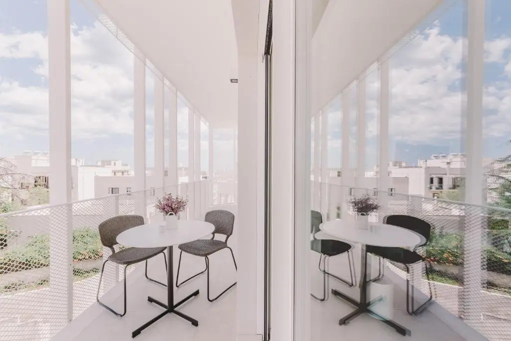 1 Bedroom Suite with balcony
