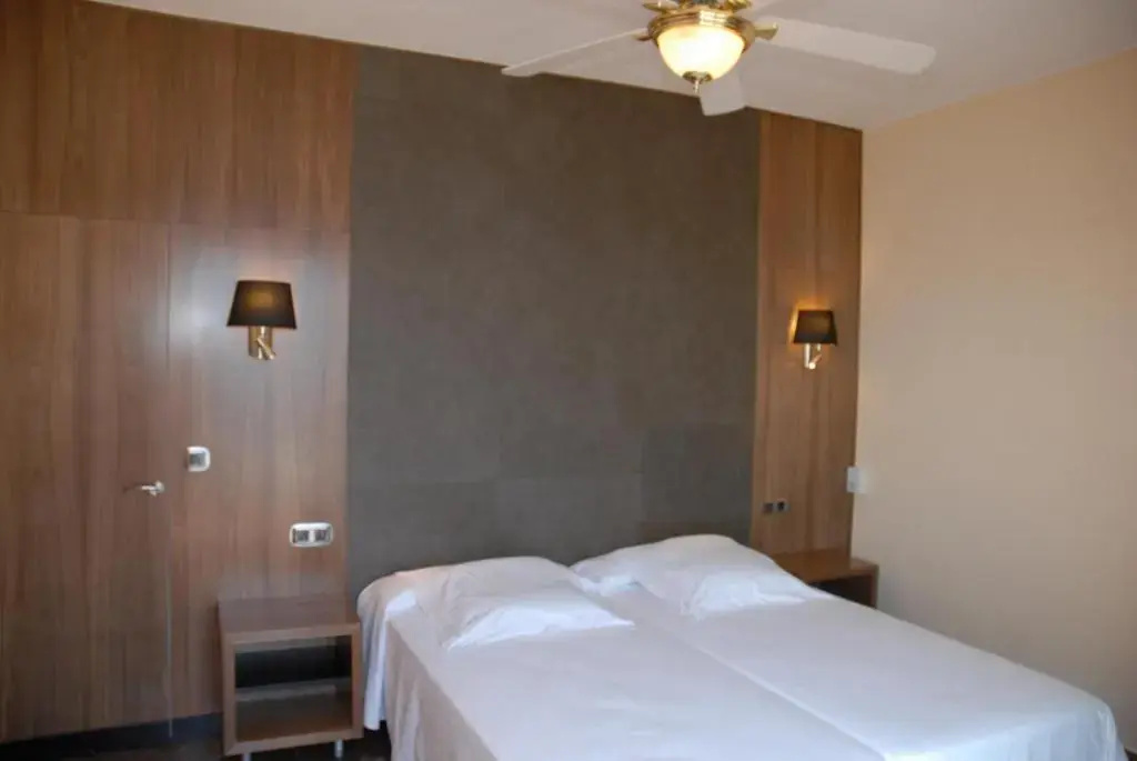 Hotel Grifeu - Chambres