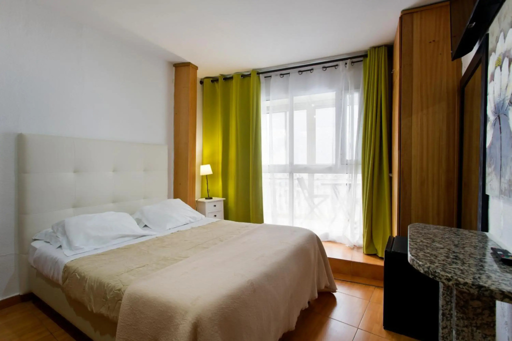Отель Braganca Oporto Hotel в Порту